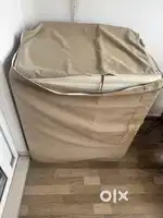 We are selling a top load washing machine with spinners of 7kgs in LG