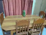 Dinning table 4 seater 1 year old