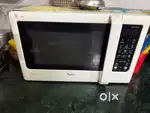 Whirlpool microwave 20L