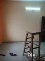 900SQFT 1STFLOOR SHOW ROOM SHOP AT ANNANAGAR IN PRIME AREA SUIT SHOWRM