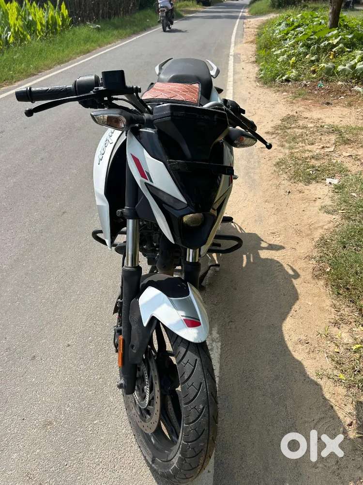Bajaj N160 for sale