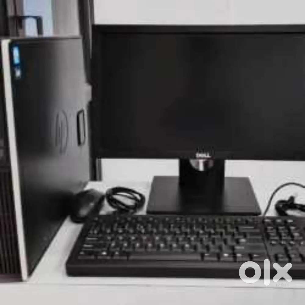5 uses computer and 2 laptops