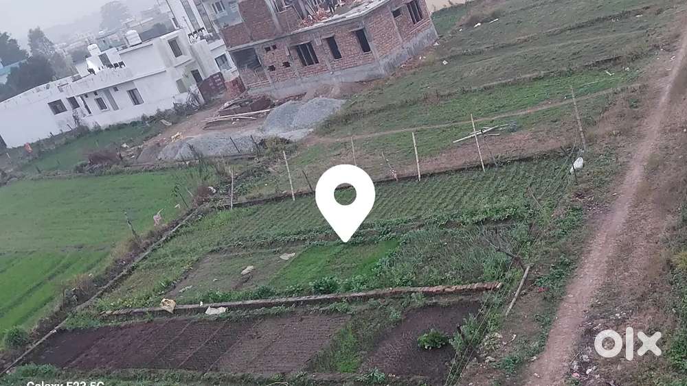 16 फीट रोड 143 बाउंड्रीवाल के साथ बैंक लोन उपलब्ध। डायरेक्ट ऑनर डील