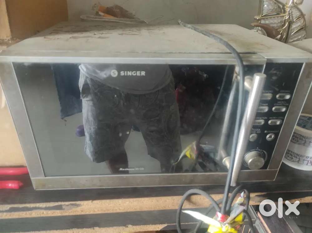 Singer microwave