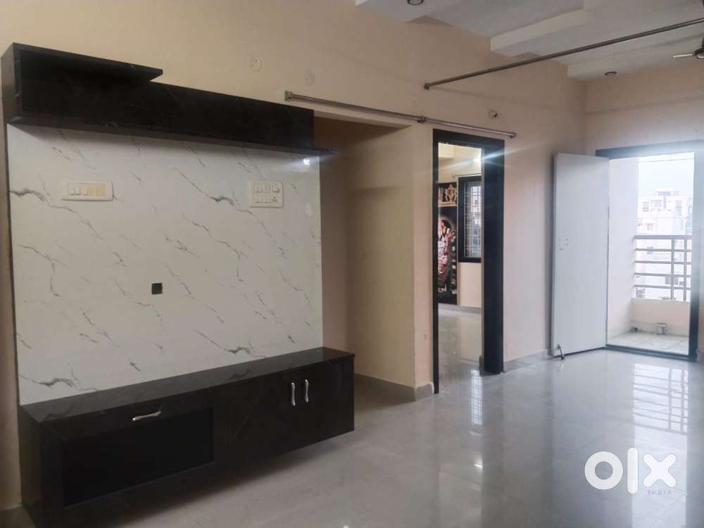 3bhk west facing flat in Paluri Heights, Venkateshwara Nagar