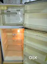 Daewoo double door refrigerator in very good condition