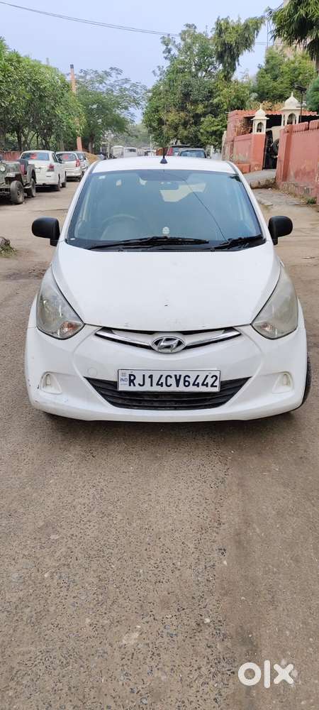 Hyundai EON Magna Plus Option, 2017, Petrol