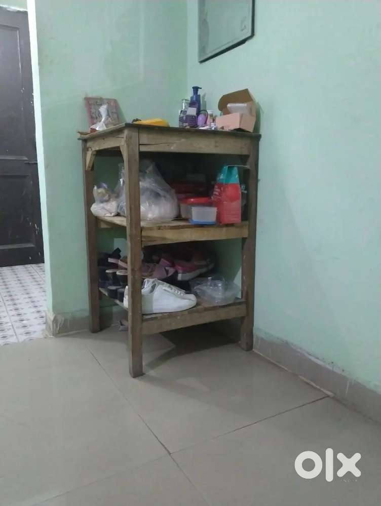 New wooden Table with three partitions