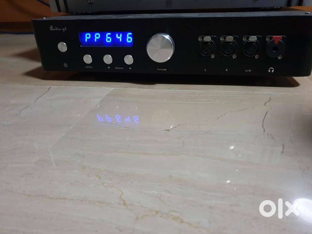 Audio-GD Master 11: Reference-Class R2R DAC, Preamp & Headphone Amplif