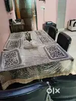 Dinning table with 6 chairs