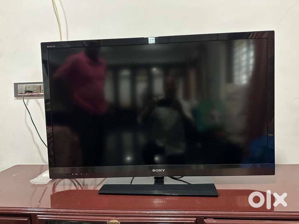 TVs for sale. Sony Bravia