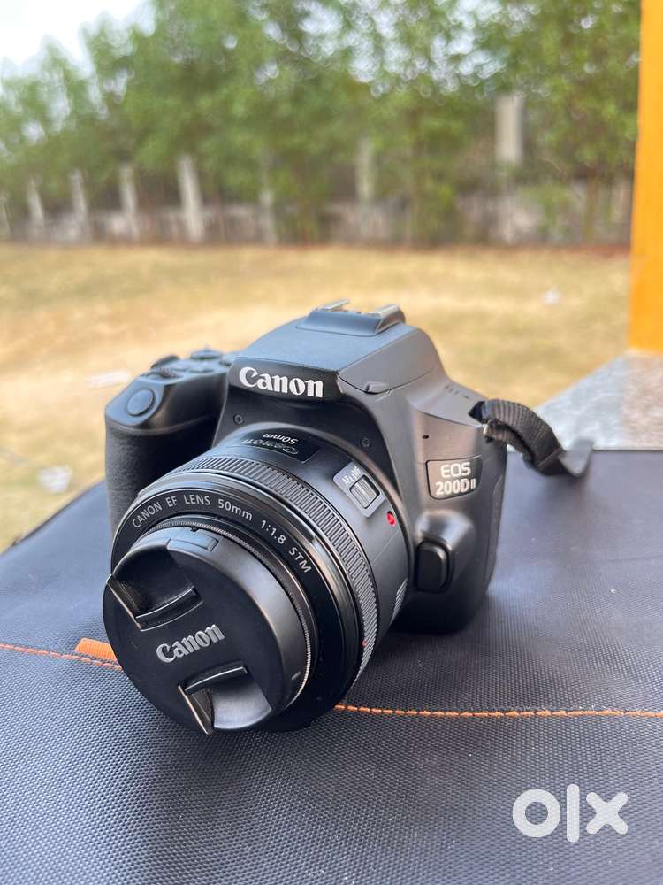 Canon 200D mark 2