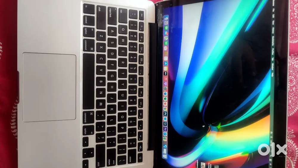 Macbook M1 8/128 in Running condition with original charger
