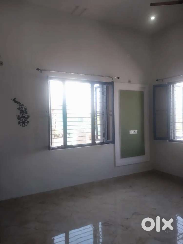 1 bhk room available for rent