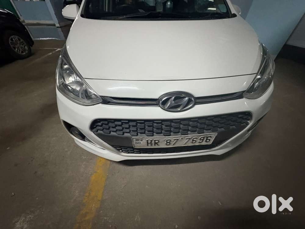 Hyundai Grand i10 Nov 2017 Petrol 120000 Km Driven