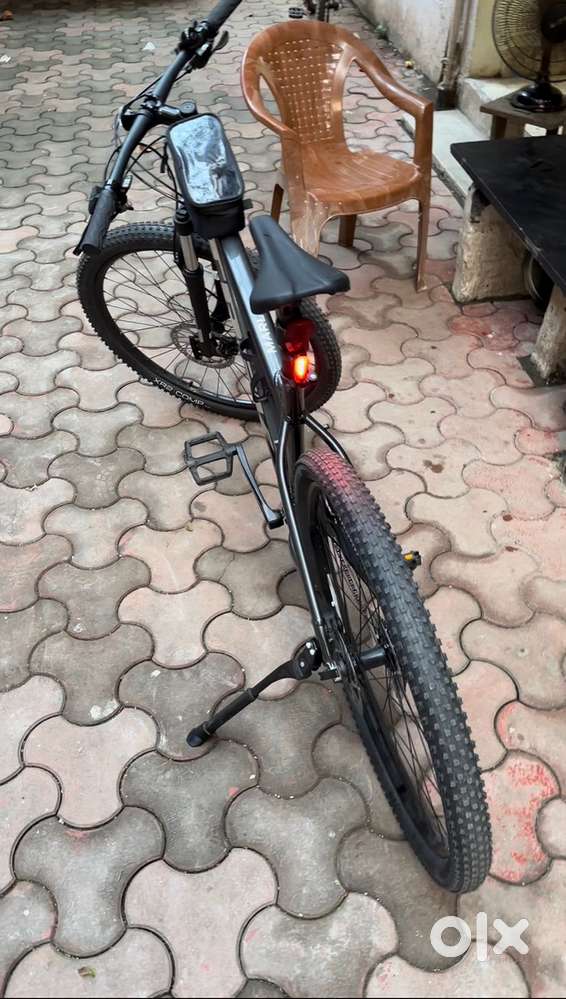 Trek Marlin 5 L size brand new condition