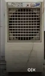 Plastic cooler