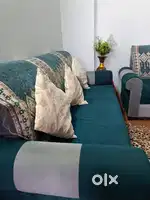 6 months old 5 seater sofa