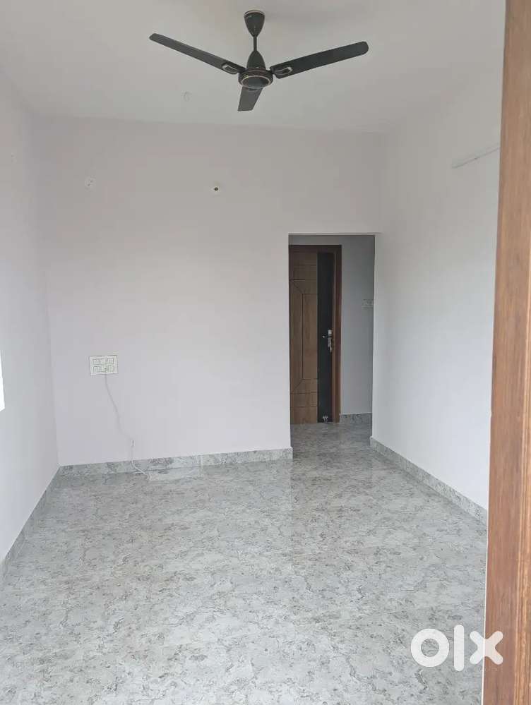 Compact 2bhk for lease in hosur