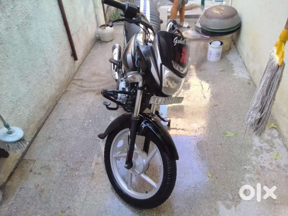 Bajaj Platina