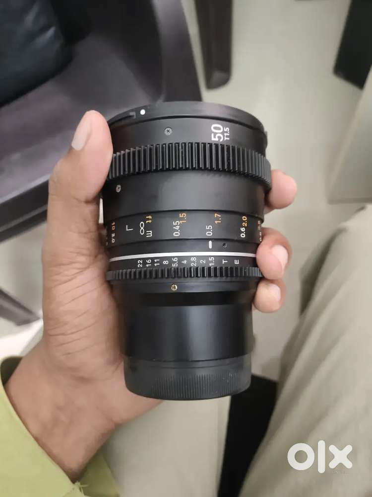Samyang 50mm T1.5 cinema manual lens for E Mount unused awsm condition