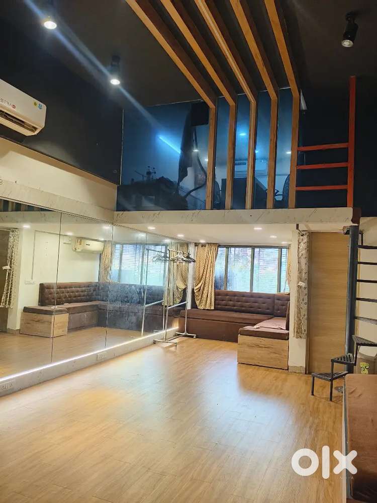 Available semi furnished office for rent in Malad Mindspace