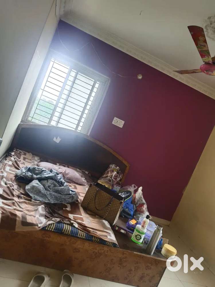 Need a female flatmate on sharing basis