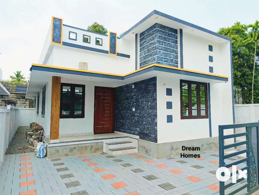 New 3.600 cent 850sqft 3bhk house for sale near Koonammavu