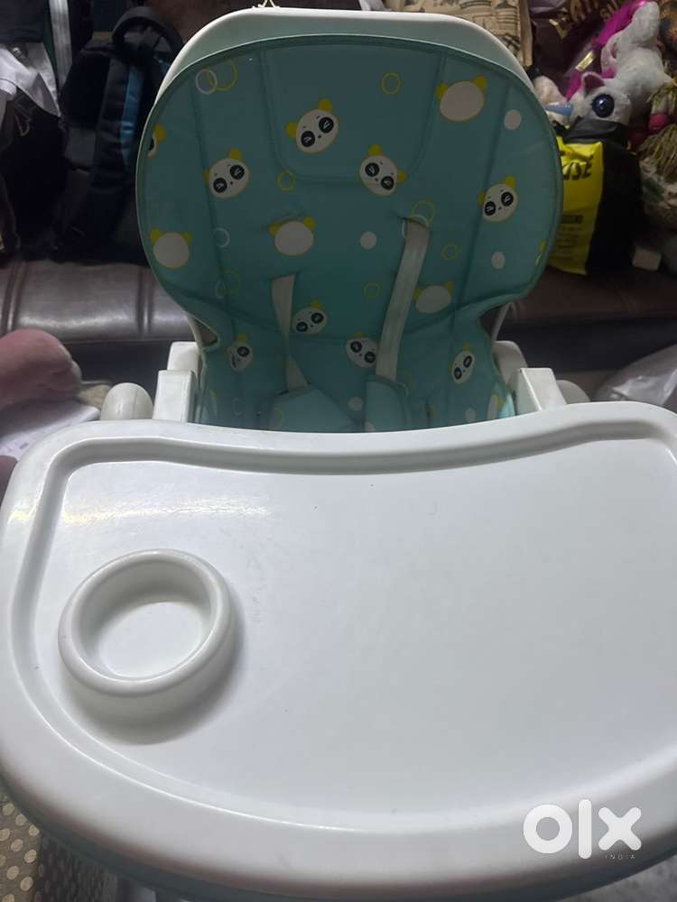 Baby high chair in vry good condition