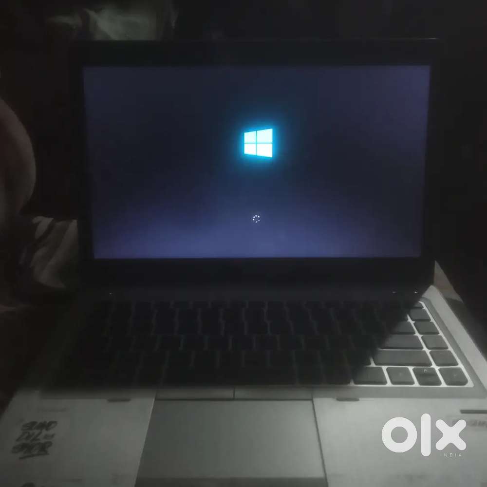 H.P latop processor-i5 storage-224 gb metallic body