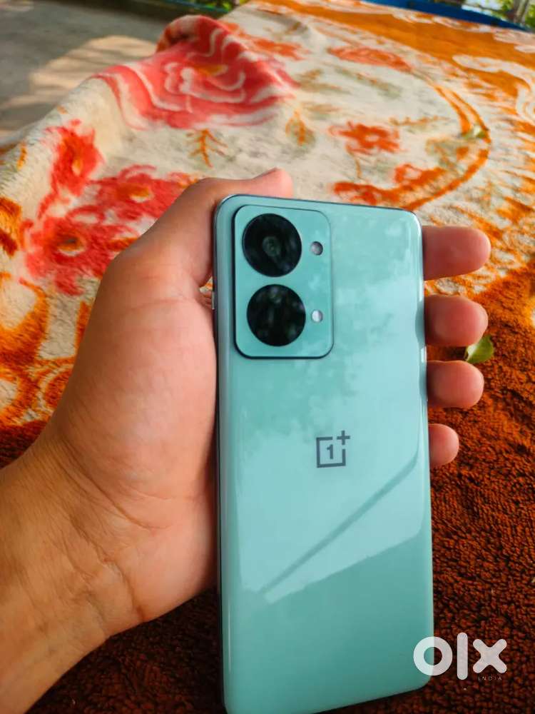 OnePlus Nord 2T 5G  8/128G  In-Display Fingerprint  Fair Condition