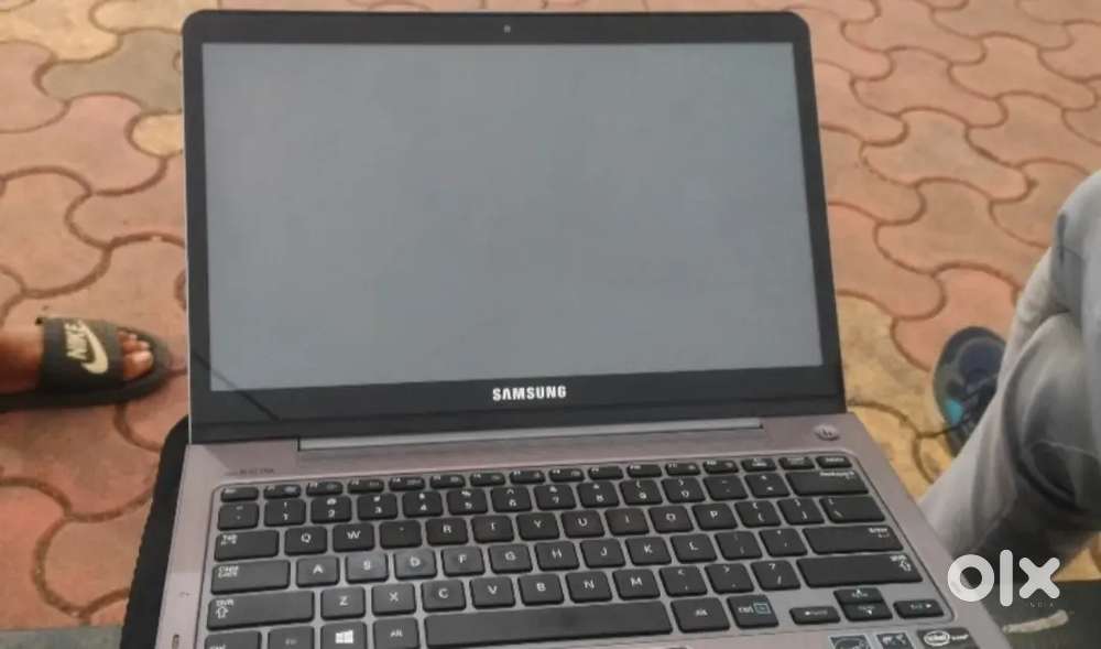 Laptop samsung