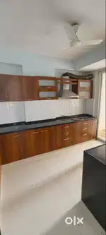 3bhk semi furnished flat available for rent at mansarovar extension
