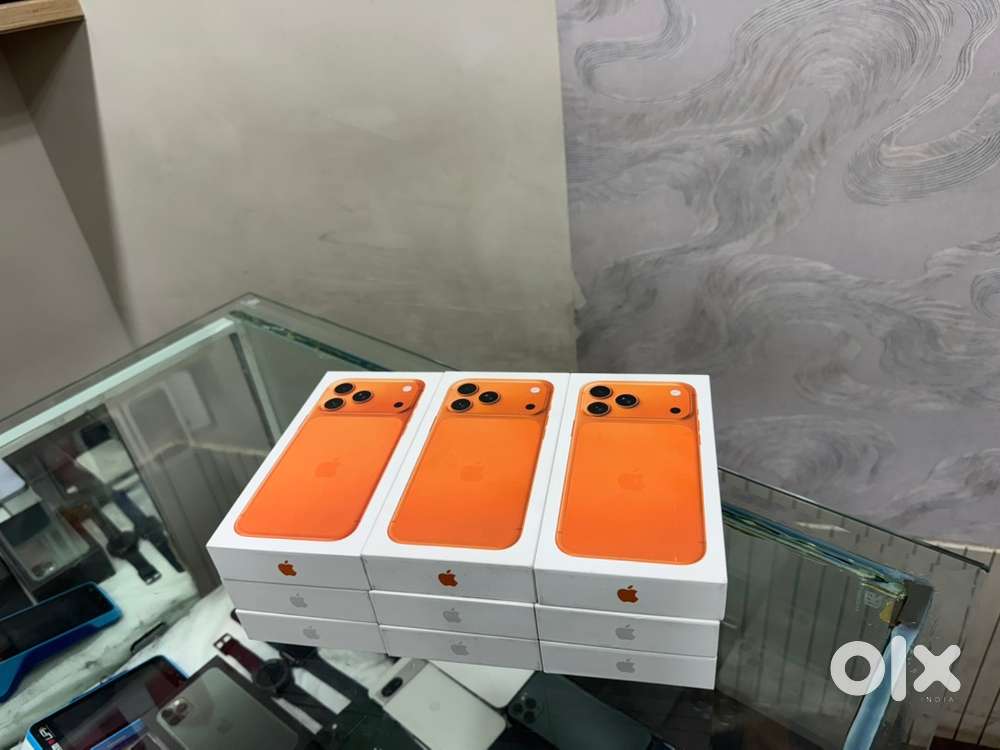 17 pro max silver / orange 256 gb