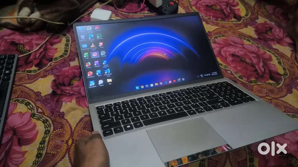 Dell Inspiron 15 3525 8/512 GB SSD