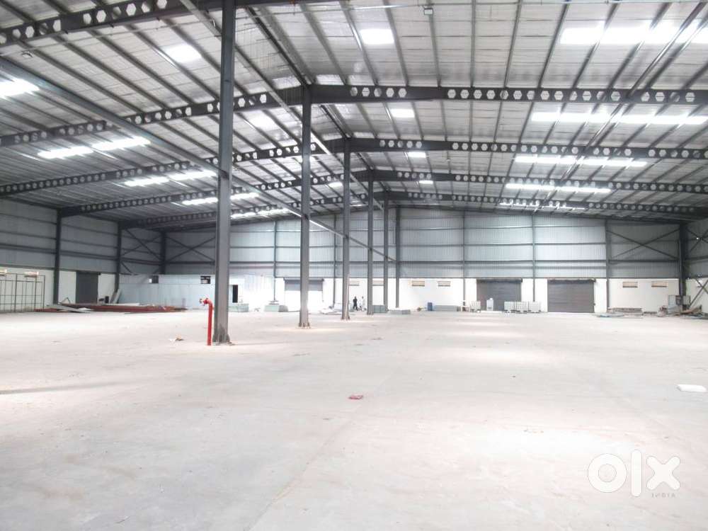 13000 square feet warehouse for lease