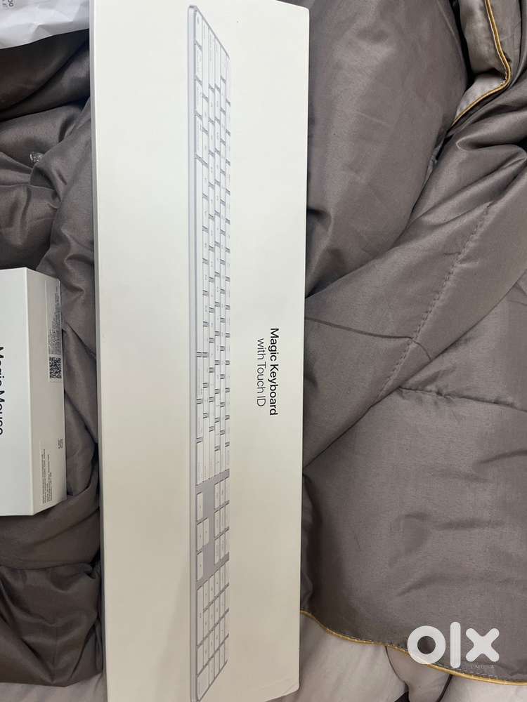 Apple magic mouse and keyboard with touch Id