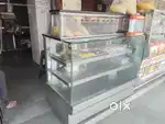 Sweet display counter