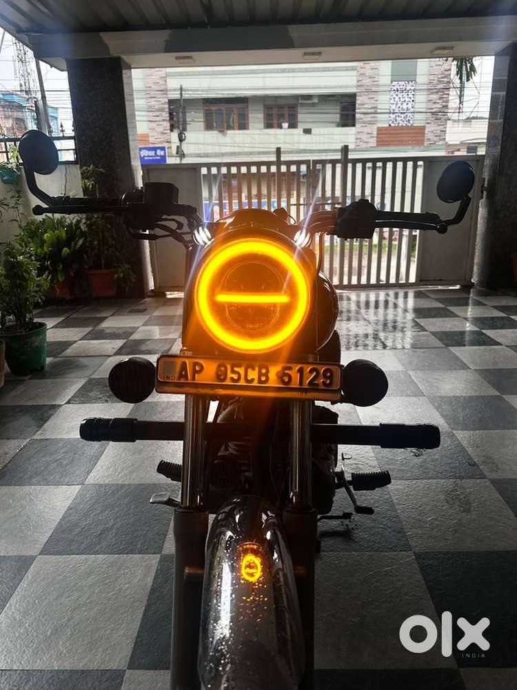 Bullet Electra 350 - 2012 for sale  Showroom condition