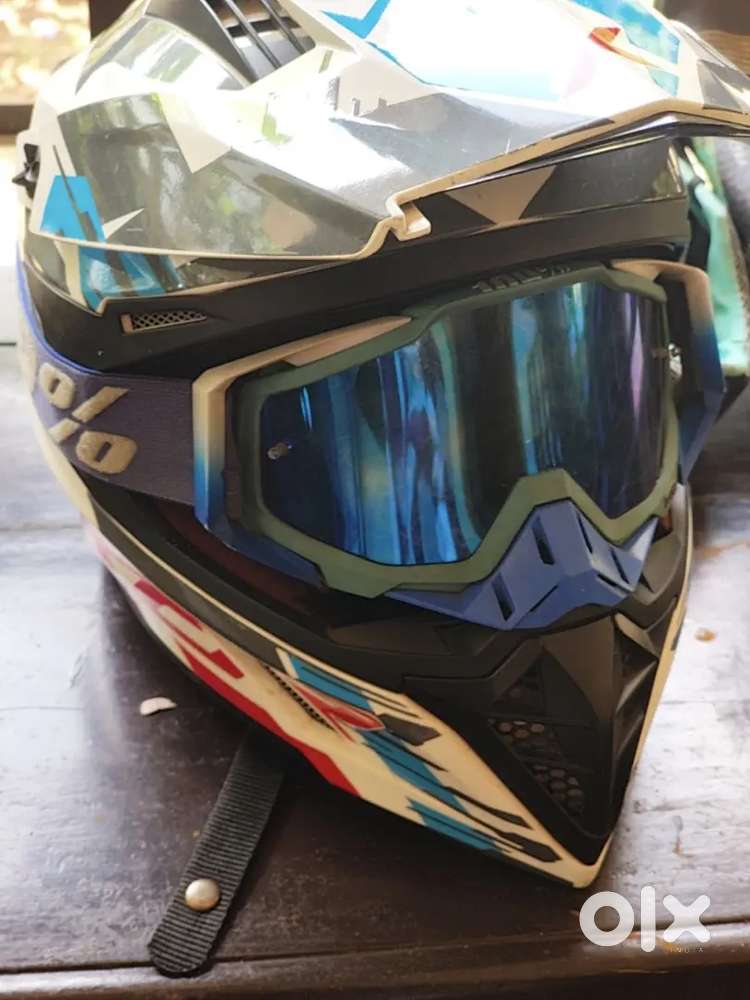 Axor helmet