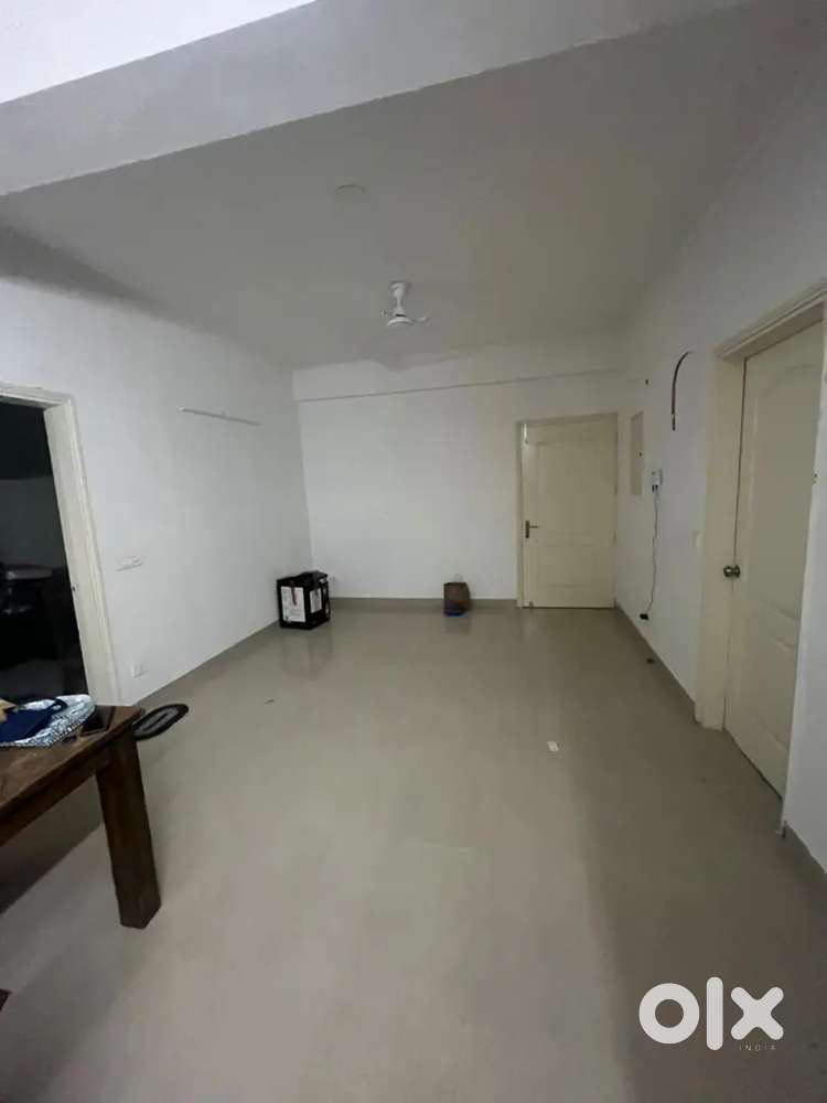 3BHK East Facing Flat for Sale in Raheja Navodaya, Sector 92 Gurgaon