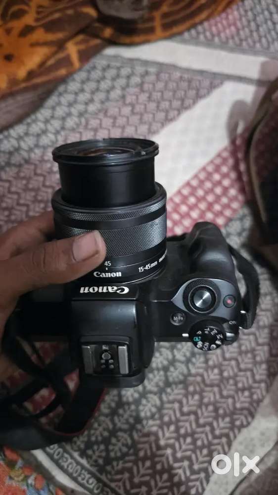 Canon m50 camera dslr