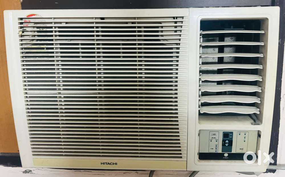 HITACHI AC 1.5 ton