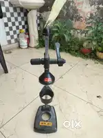 Manual orange juicer