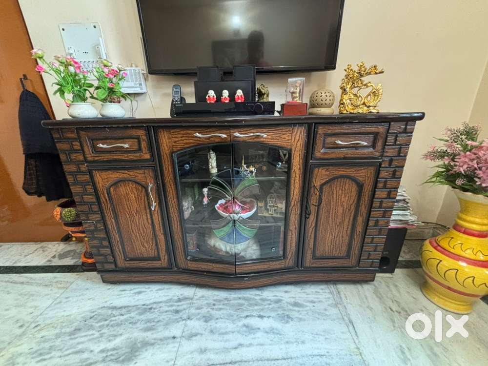 Tv panel table