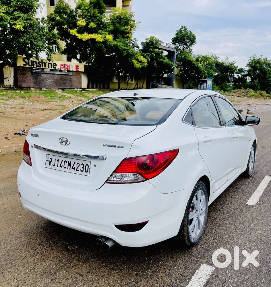 Hyundai Fluidic Verna 1.6 CRDi SX, 2011, Diesel