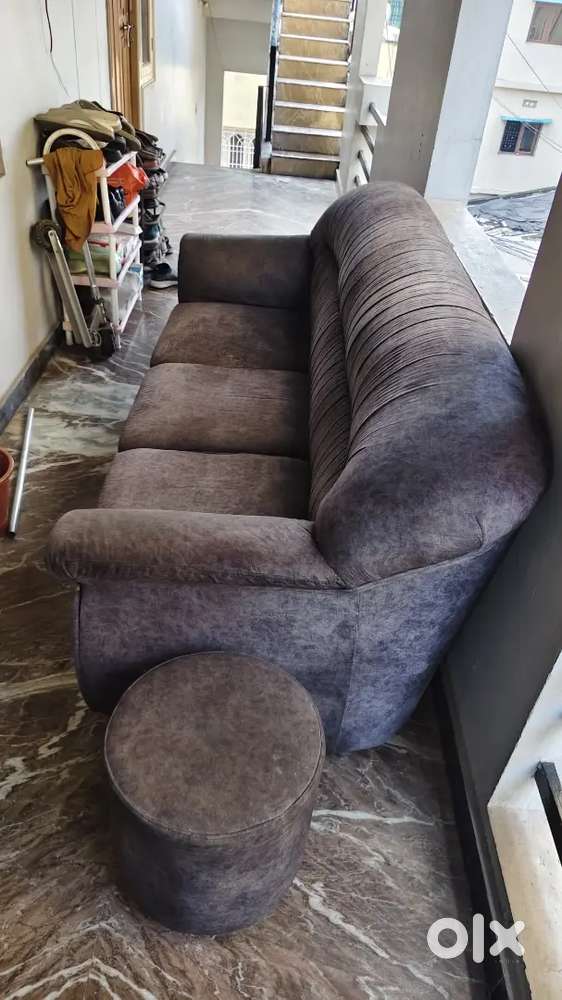 3 seater sofa and round table
