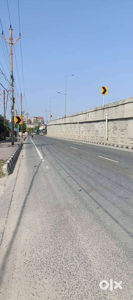 On Highway Plots Near Wave City Ghaziabad NH-9