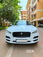 2019 Jaguar F-pace 2.0 Prestige AWD CBU Model
