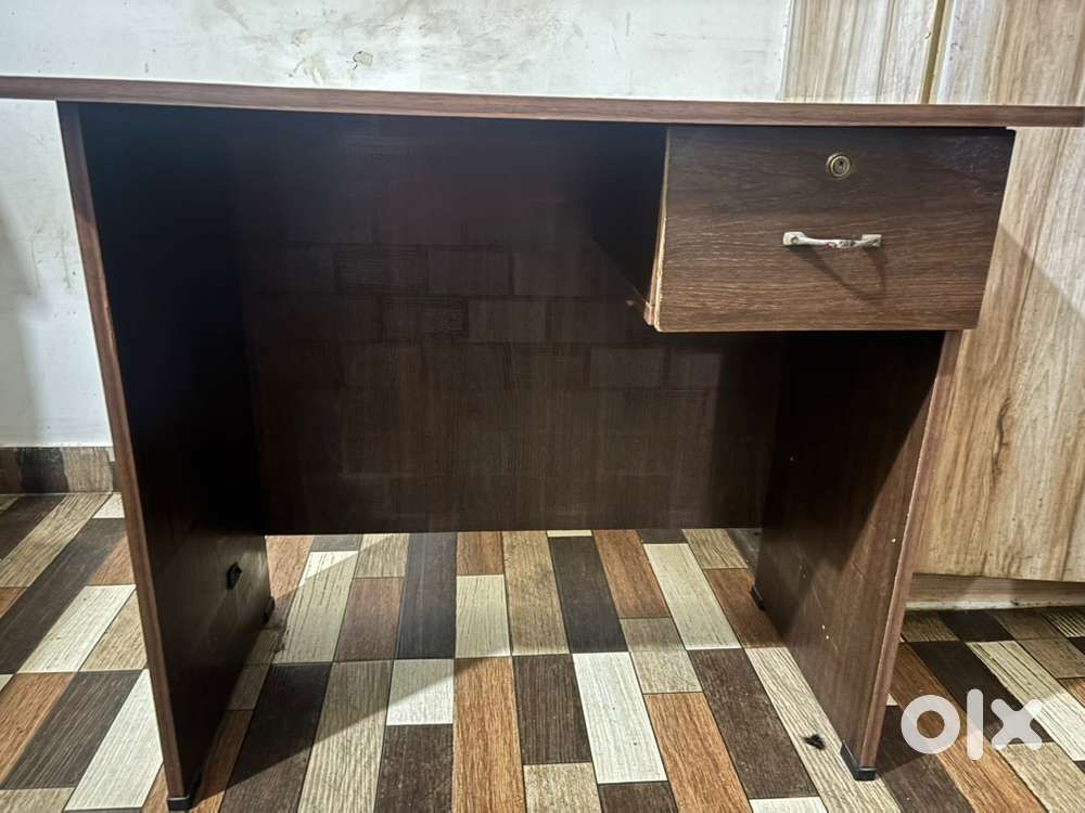 Excellent Condition Table for Office or Study Room